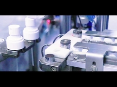 प्लास्टिक शैंपू की बोतलें