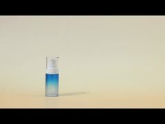 सुरक्षित सौंदर्य के लिए एंटी-संदूषण गुणों के साथ स्वच्छ और शॉक-प्रतिरोधी पीईटी कॉस्मेटिक बोतल